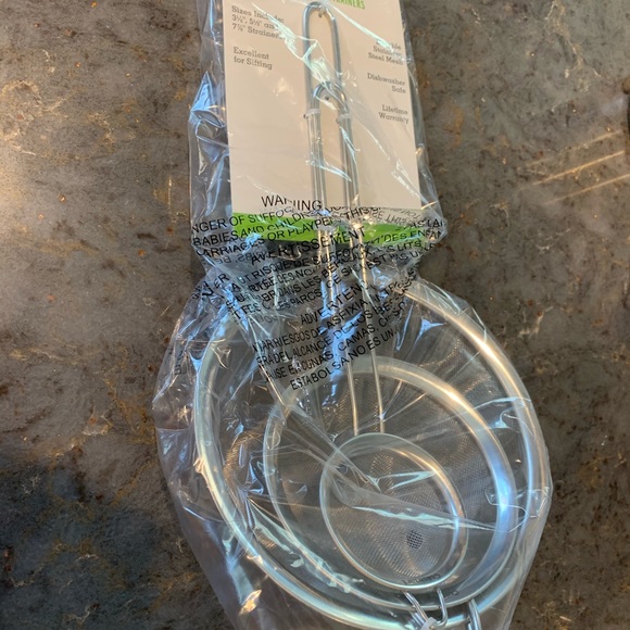 Cuisinart Kitchen Cuisinart Set Of 3 Strainers Poshmark